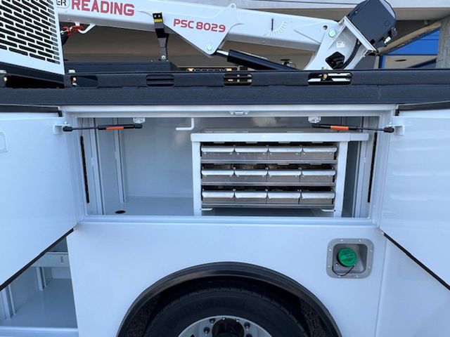 2025 Ford F-550 Super Duty Chassis Cab XL - Photo 36