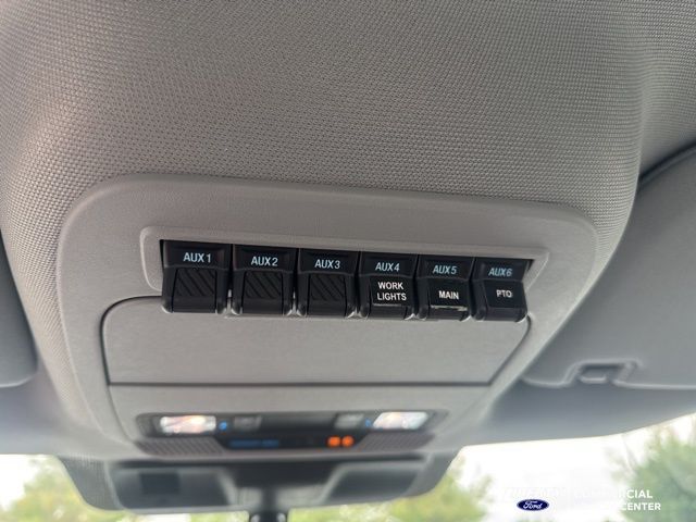 2023 Ford F-550 Super Duty Chassis Cab XL - Photo 38