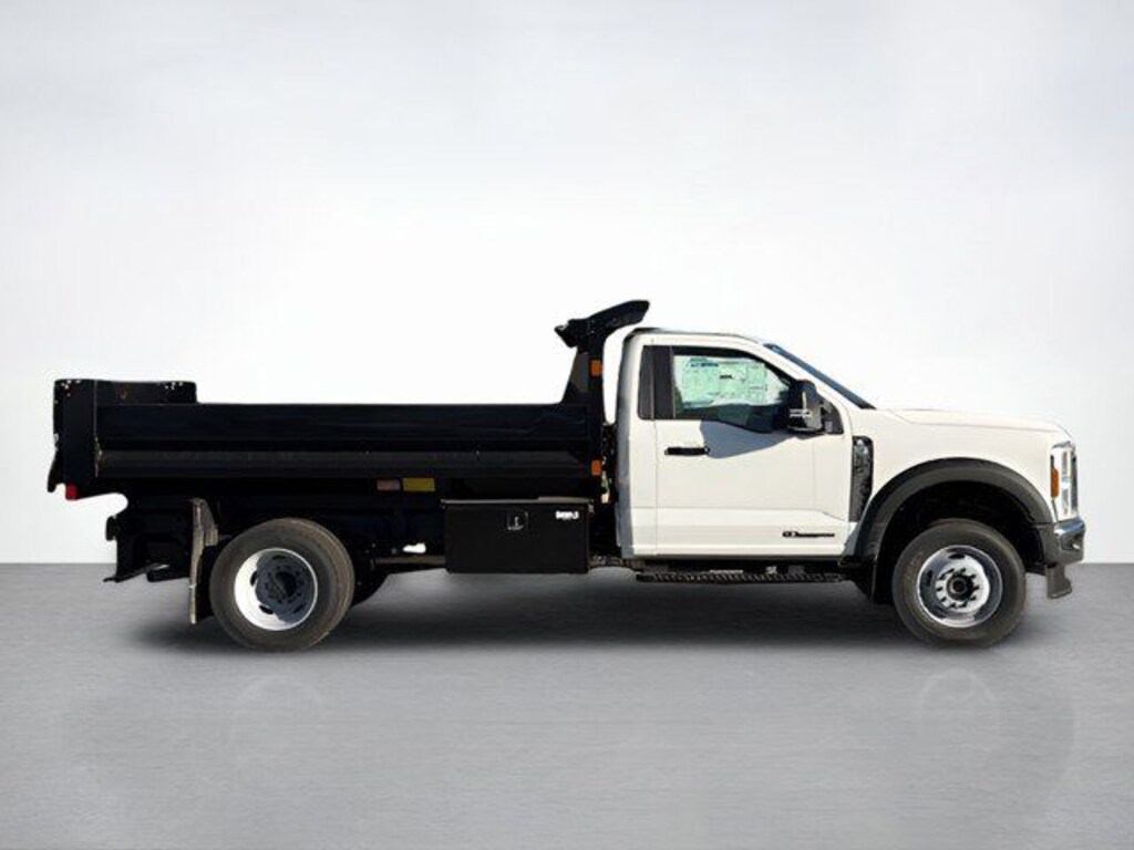 New 2025 Ford F-600SD XL Chassis