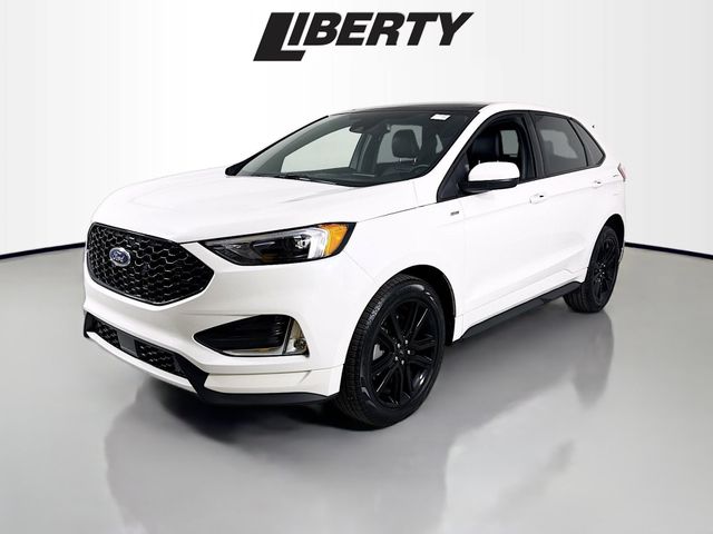 2024 Ford Edge ST photo 2