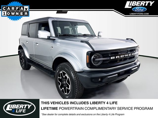 2023 Ford Bronco 4-Door Outer Banks's photo