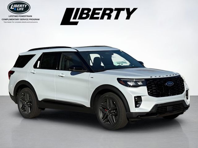 2026 Ford Explorer ST-LINE's photo