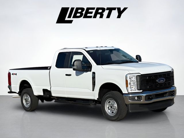 2026 Ford F-350 Super Duty XL's photo