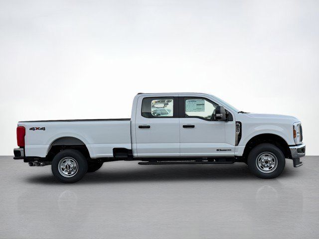 2025 Ford F-250 XL photo 2