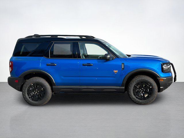2025 Ford Bronco Sport Badlands photo 2