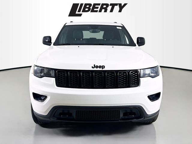 2019 Jeep Grand Cherokee Upland photo 2