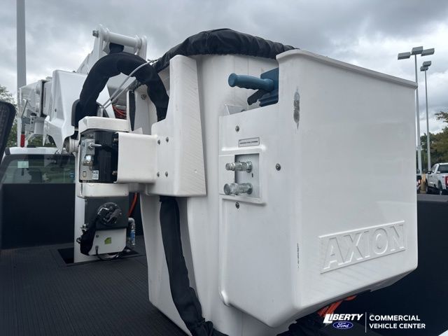 2023 Ford F-550 Super Duty Chassis Cab XL - Photo 24