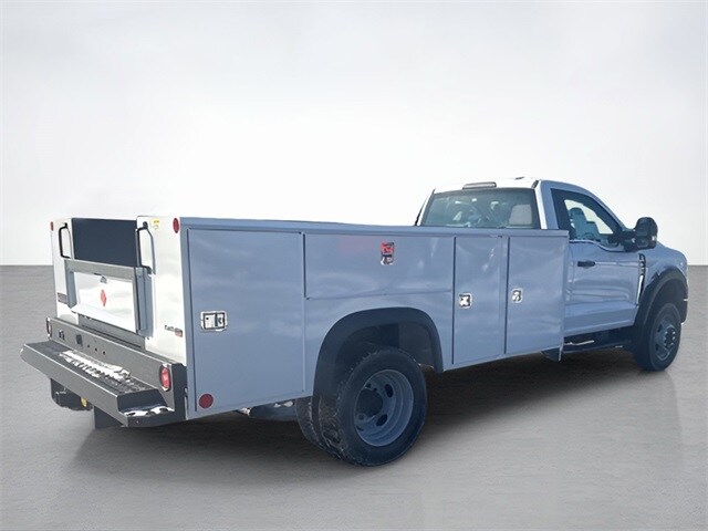 2024 Ford F-450 XL photo 4