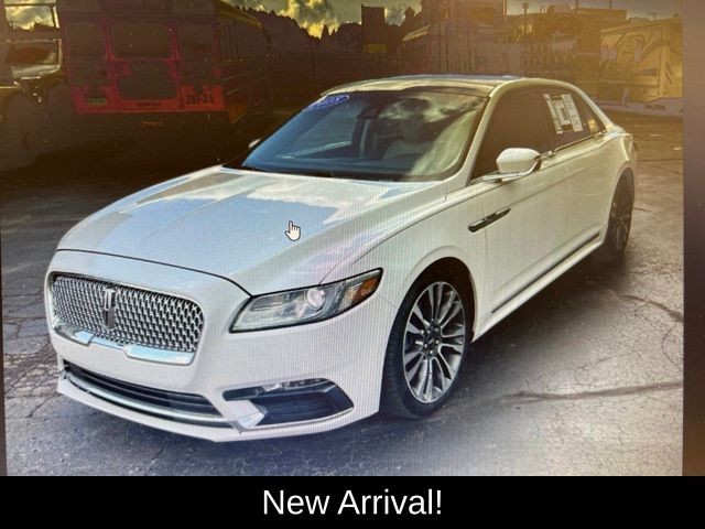 2018 Lincoln Continental Select AWD's photo