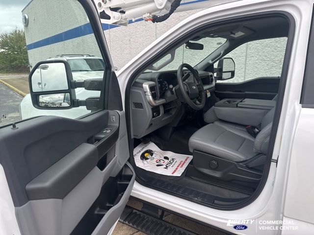 2023 Ford F-350 Super Duty XL - Photo 19
