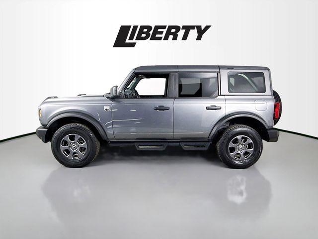 2023 Ford Bronco Base photo 4