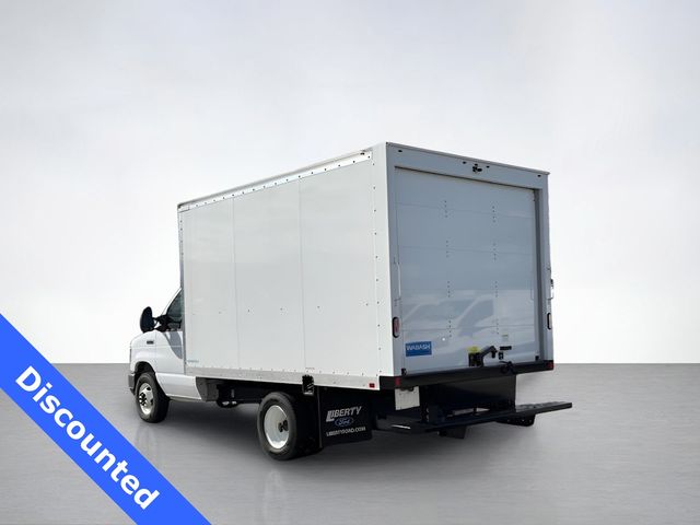 2025 Ford E-350 Base photo 3