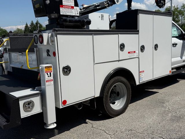 2025 Ford F-550 Super Duty Chassis Cab XL - Photo 36
