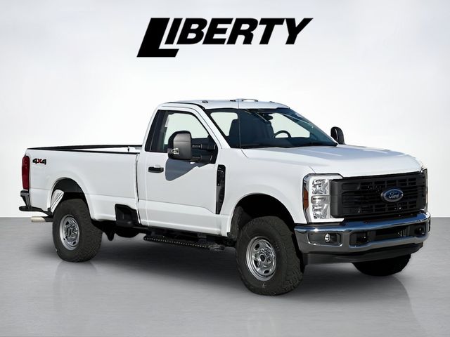 2026 Ford F-250 Super Duty XL's photo