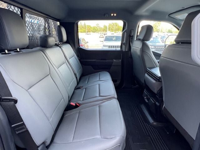 2025 Ford F-550 Super Duty Chassis Cab XL - Photo 14