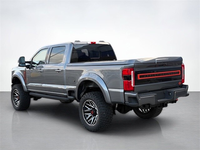 2024 Ford F-250 photo 3