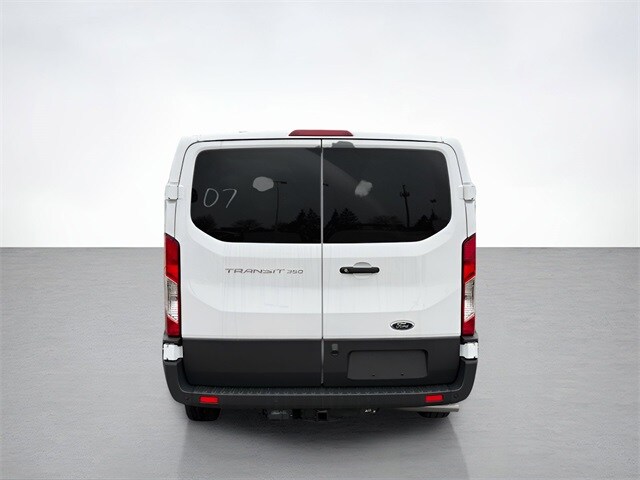 2024 Ford Transit photo 4