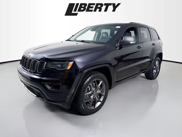 2021 Jeep Grand Cherokee Anniversary Edition photo 3