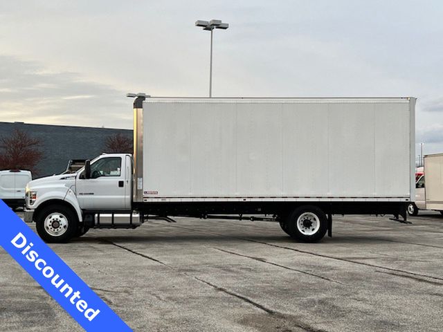 2025 Ford F-750 Base photo 2