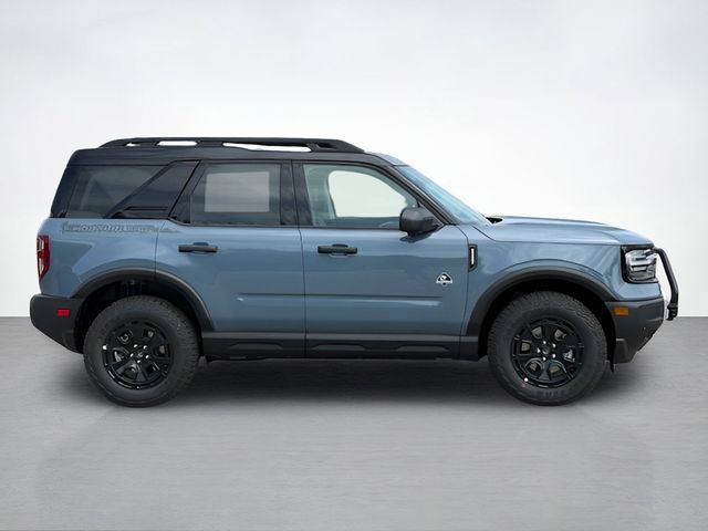 2025 Ford Bronco Sport Outer Banks photo 2