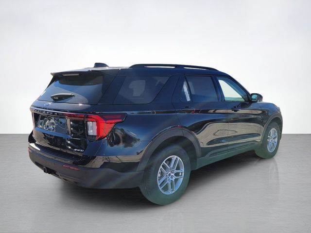2026 Ford Explorer photo 3