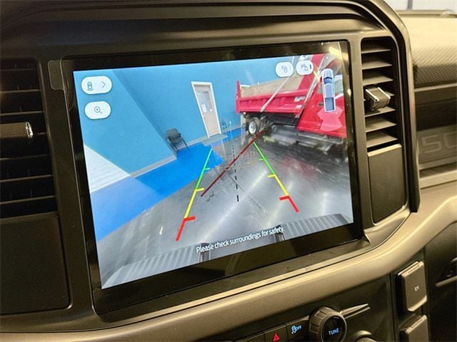 2025 Ford F-150 XL - Photo 13