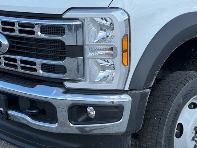 2025 Ford F-550 Super Duty Chassis Cab XL - Photo 9