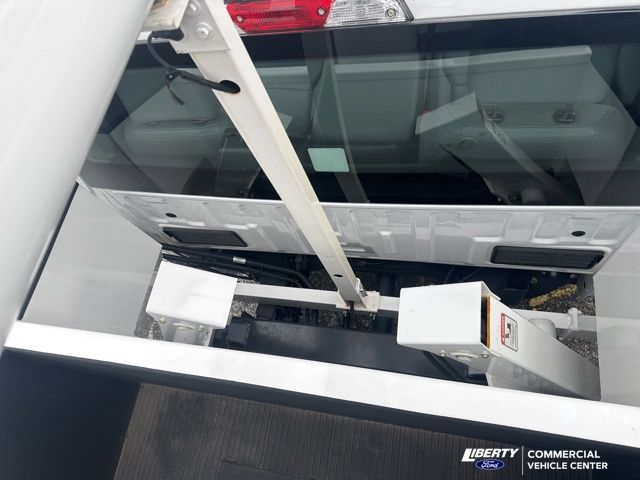 2023 Ford F-550 Super Duty Chassis Cab XL - Photo 20