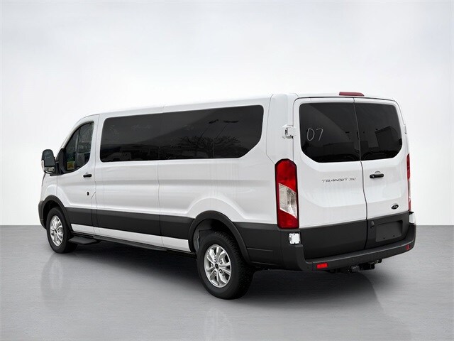 2024 Ford Transit photo 3