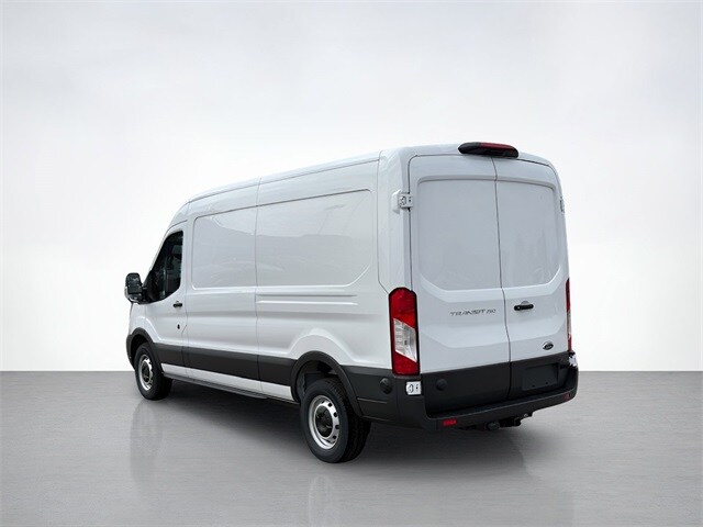 2025 Ford Transit photo 3