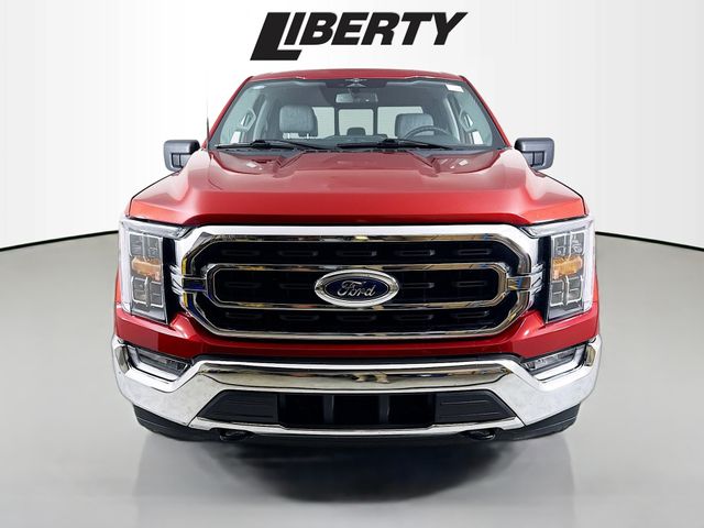 2023 Ford F-150 XLT photo 2