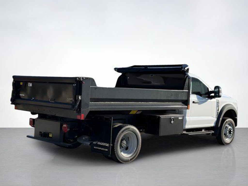 New 2025 Ford F-550SD XL Chassis