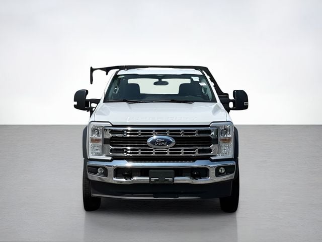 2025 Ford F-550 Super Duty Chassis Cab XL - Photo 8