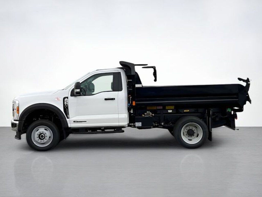New 2025 Ford F-550SD XL Chassis
