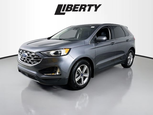 2021 Ford Edge SEL photo 3