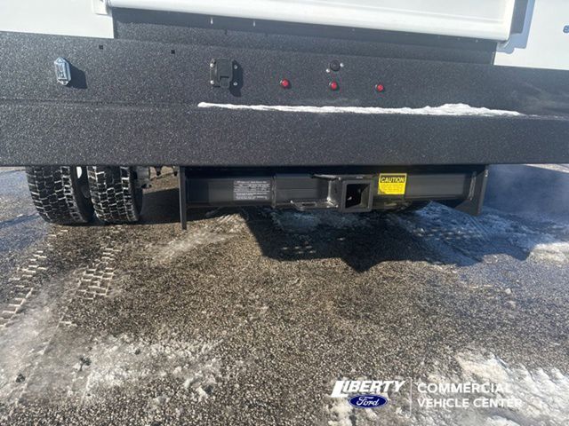 2024 Ford F-450 Super Duty Chassis Cab XL - Photo 6