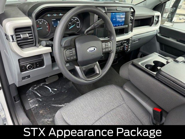 2026 Ford F-350 Super Duty XL - Photo 13