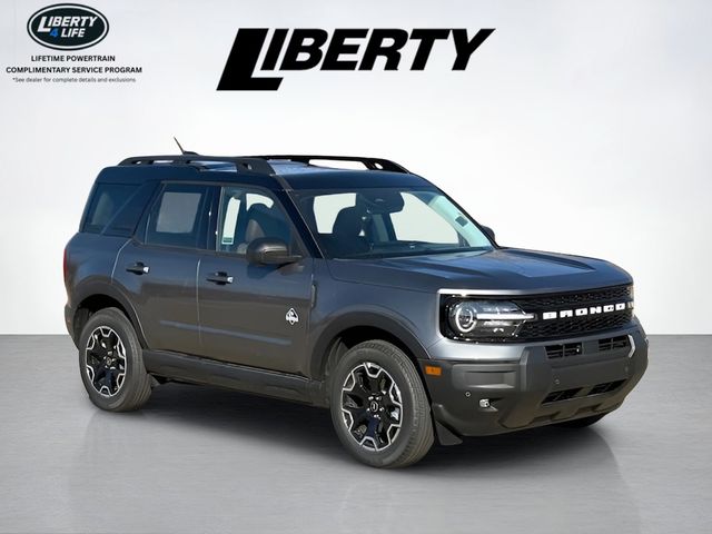 2025 Ford Bronco Sport Outer Banks's photo