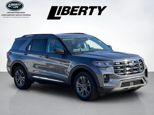2025 Ford Explorer Active's photo