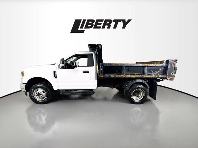 2019 Ford F-350 photo 4