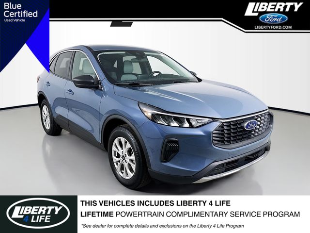 2023 Ford Escape Active's photo