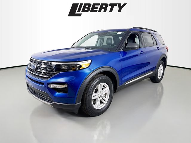 2022 Ford Explorer XLT photo 3