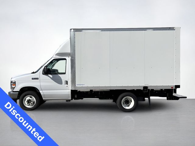 2025 Ford E-350 Base photo 2