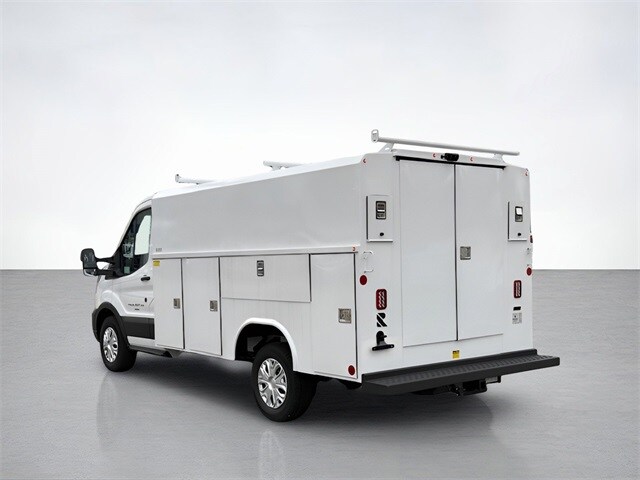 2024 Ford Transit photo 3