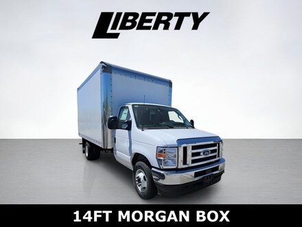 2025 Ford E-350SD Base Cab/Chassis