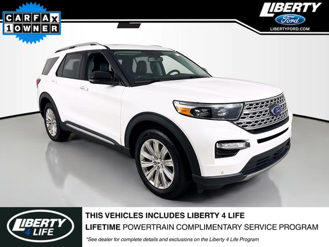 2022 Ford Explorer Limited's photo