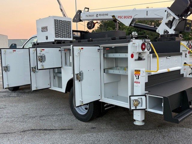 2025 Ford F-550 Super Duty Chassis Cab XL - Photo 30