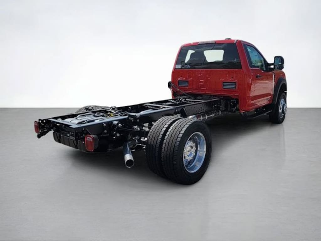New 2026 Ford F-600SD XLT Chassis
