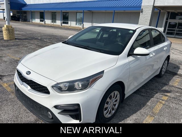 2021 Kia Forte FE's photo