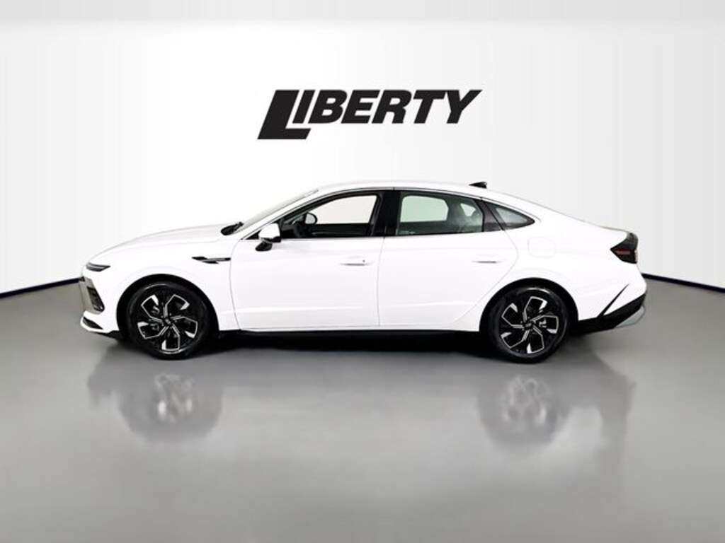 Used 2025 Hyundai Sonata SEL Sedan